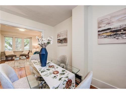 120 Glasgow Street, Kitchener, ON - Indoor Photo Showing Dining Room