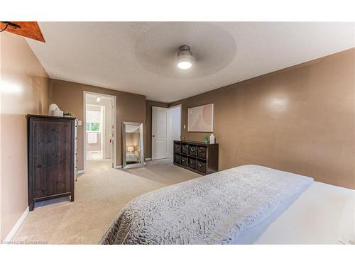 563 Hallmark Drive, Waterloo, ON - Indoor Photo Showing Bedroom