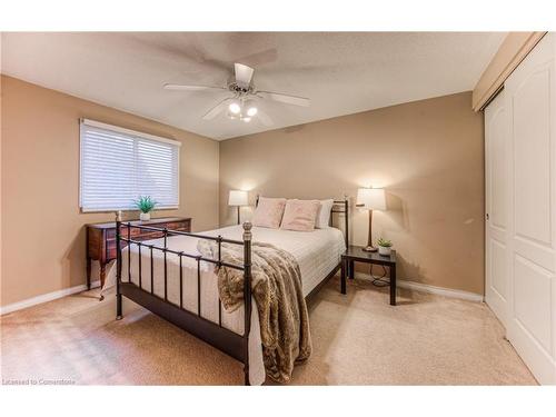 563 Hallmark Drive, Waterloo, ON - Indoor Photo Showing Bedroom