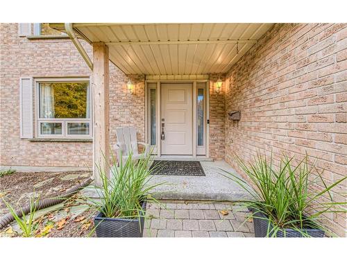 563 Hallmark Drive, Waterloo, ON - Outdoor