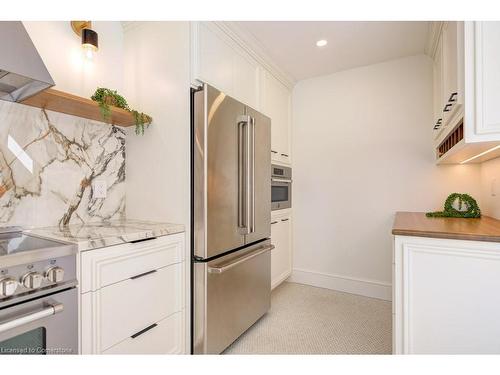 55 Candle Crescent, Kitchener, ON - Indoor Photo Showing Kitchen