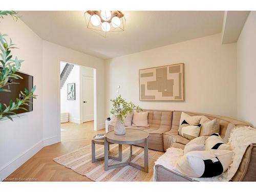 55 Candle Crescent, Kitchener, ON - Indoor Photo Showing Living Room