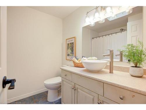 55 Candle Crescent, Kitchener, ON - Indoor Photo Showing Bathroom