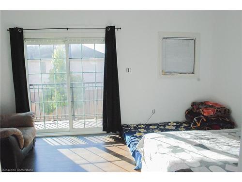 5-231 Max Becker Drive, Kitchener, ON - Indoor Photo Showing Bedroom