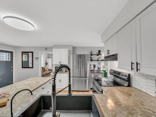 80 Elgin St N Street N, Cambridge, ON - Indoor Photo Showing Kitchen With Double Sink