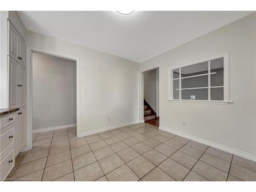 15 Belton Drive, Kitchener, ON - Indoor Photo Showing Other Room