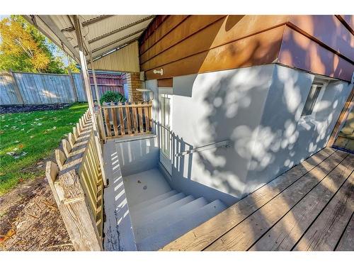 15 Belton Drive, Kitchener, ON - Outdoor With Deck Patio Veranda With Exterior