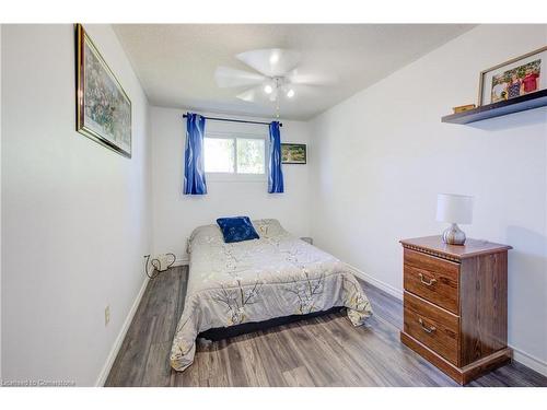 134 Marmel Court, Cambridge, ON - Indoor Photo Showing Bedroom