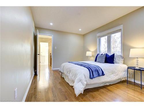 15 Staines Street, Breslau, ON - Indoor Photo Showing Bedroom