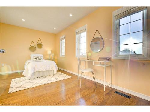 15 Staines Street, Breslau, ON - Indoor Photo Showing Bedroom