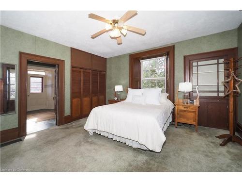 2259 Cedar Creek Road, Ayr, ON - Indoor Photo Showing Bedroom