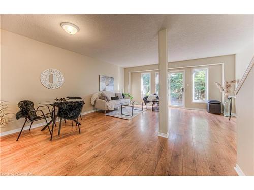 E29-85 Bankside Drive, Kitchener, ON - Indoor