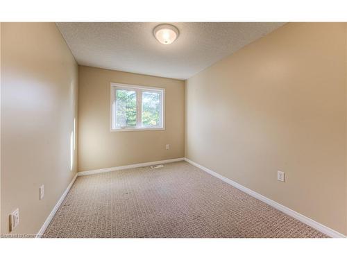 E29-85 Bankside Drive, Kitchener, ON - Indoor Photo Showing Other Room