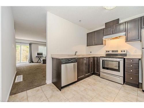 47-350 Dundas Street S, Cambridge, ON - Indoor Photo Showing Kitchen With Stainless Steel Kitchen