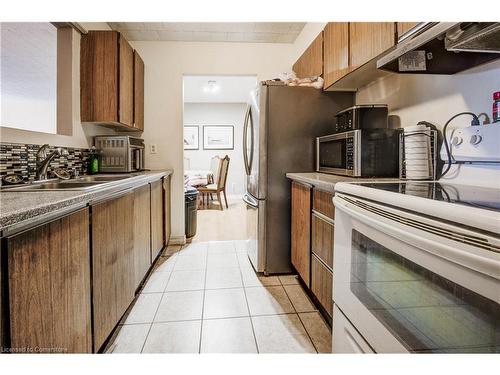 308-71 Vanier Drive, Kitchener, ON - Indoor Photo Showing Kitchen With Double Sink