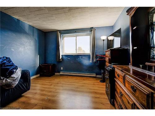 308-71 Vanier Drive, Kitchener, ON - Indoor Photo Showing Other Room