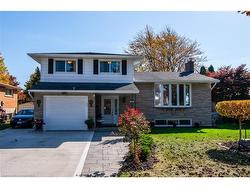 11 Hampton Place  Kitchener, ON N2B 2S4