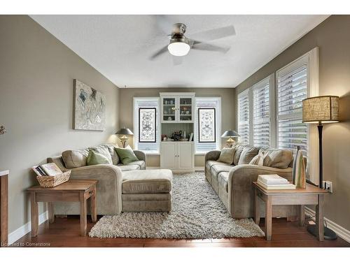 102 Bushmill Circle, Freelton, ON - Indoor Photo Showing Living Room