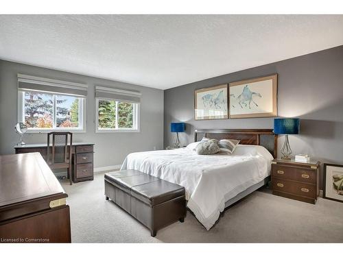 102 Bushmill Circle, Freelton, ON - Indoor Photo Showing Bedroom