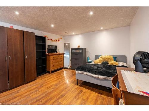 58 Breckenridge Drive, Kitchener, ON - Indoor Photo Showing Bedroom