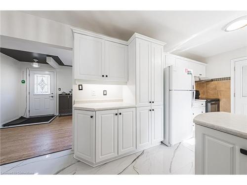 267 Erb Street E, Waterloo, ON - Indoor Photo Showing Laundry Room