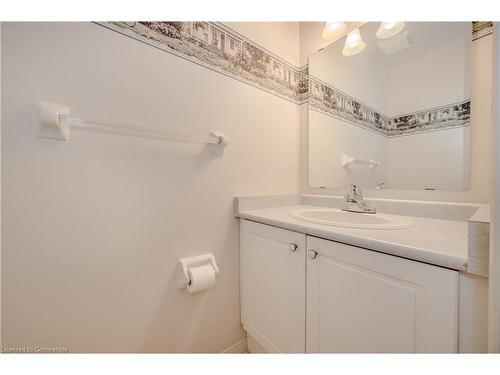 26-50 Midland Drive, Kitchener, ON - Indoor Photo Showing Bathroom