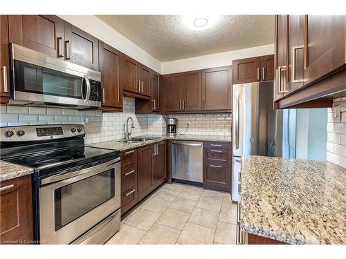 38-51 Paulander Drive, Kitchener, ON - Indoor Photo Showing Kitchen With Double Sink