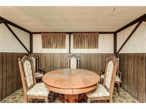 95 Byron Avenue, Kitchener, ON - Indoor Photo Showing Dining Room