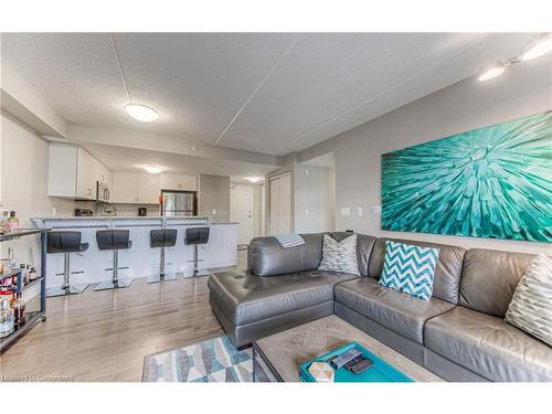 208-155 Commonwealth Street, Kitchener, ON - Indoor Photo Showing Living Room