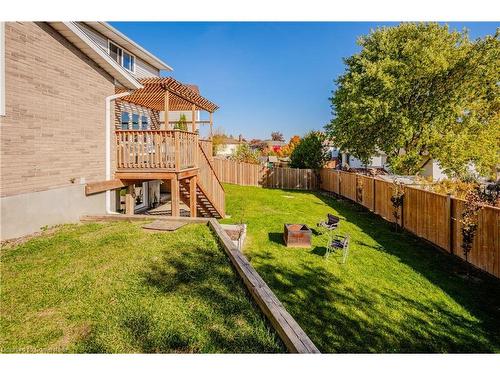 39 Windermere Court, Kitchener, ON - Outdoor