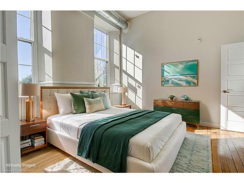 201-65 St Andrews Street, Cambridge, ON - Indoor Photo Showing Bedroom