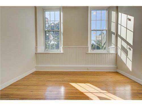 201-65 St Andrews Street, Cambridge, ON - Indoor Photo Showing Other Room