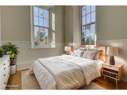 201-65 St Andrews Street, Cambridge, ON - Indoor Photo Showing Bedroom