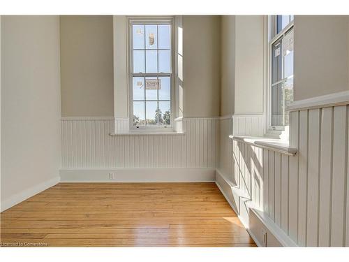 201-65 St Andrews Street, Cambridge, ON - Indoor Photo Showing Other Room