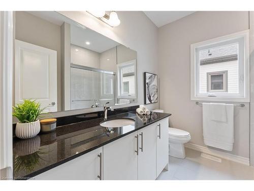 130 Ellen Street, Atwood, ON - Indoor Photo Showing Bathroom