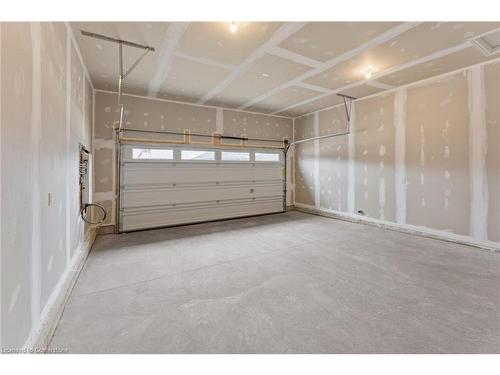 130 Ellen Street, Atwood, ON - Indoor Photo Showing Garage