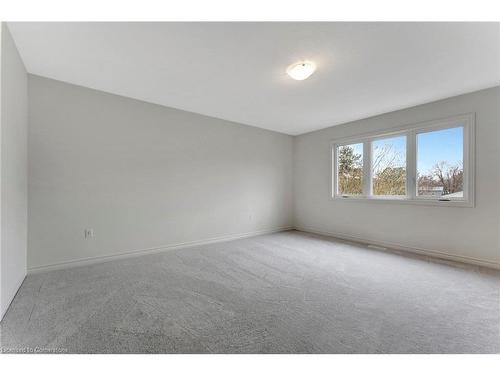 109 Ballantyne Avenue, Atwood, ON - Indoor Photo Showing Other Room