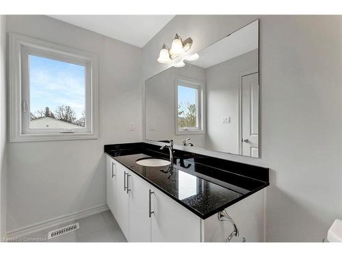 109 Ballantyne Avenue, Atwood, ON - Indoor Photo Showing Bathroom