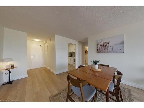 503-64 Benton Street, Kitchener, ON - Indoor Photo Showing Dining Room