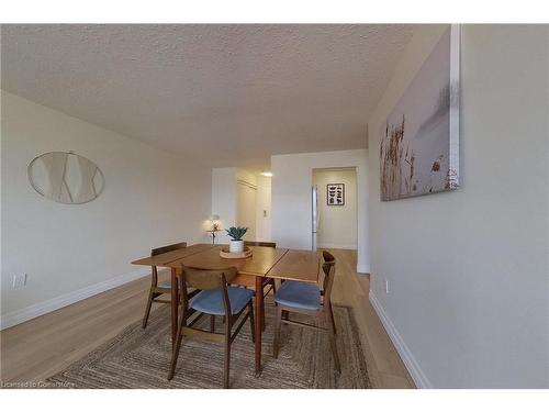 503-64 Benton Street, Kitchener, ON - Indoor Photo Showing Dining Room