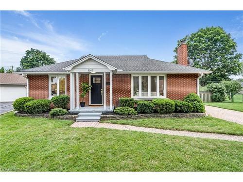 547 Philip Crescent, Cambridge, ON - Outdoor With Facade