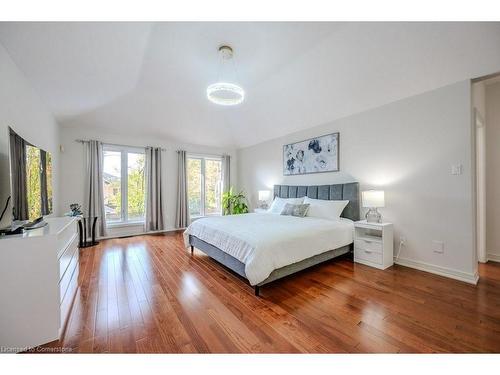 39 Mcdougall Road, Waterloo, ON - Indoor Photo Showing Bedroom