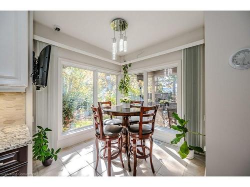 39 Mcdougall Road, Waterloo, ON - Indoor Photo Showing Dining Room