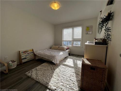 39-110 Fergus Avenue, Kitchener, ON - Indoor Photo Showing Bedroom