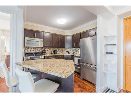 810-237 King Street W, Cambridge, ON - Indoor Photo Showing Kitchen With Stainless Steel Kitchen