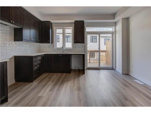 51-55 Tom Brown Drive, Paris, ON - Indoor Photo Showing Kitchen