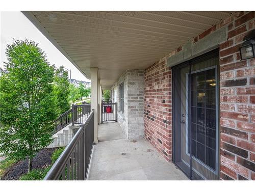 2C-255 Maitland Street, Kitchener, ON - Outdoor With Exterior