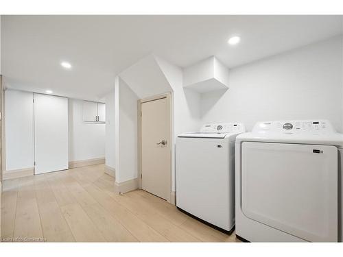 82 Chestnut Avenue, Brantford, ON - Indoor Photo Showing Laundry Room