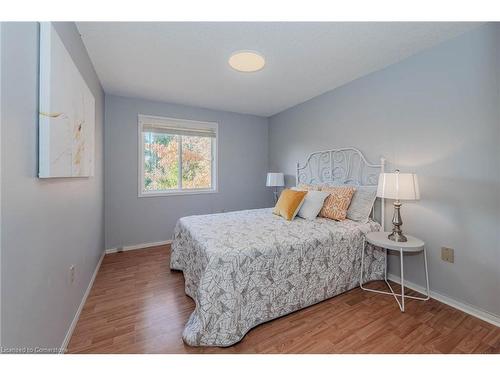 83 Moss Place, Guelph, ON - Indoor Photo Showing Bedroom