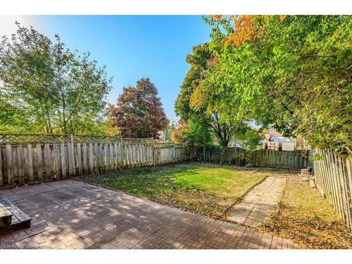 83 Moss Place, Guelph, ON - Outdoor With Backyard